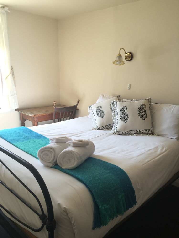 Caledonian Inn Роуб Екстериор снимка