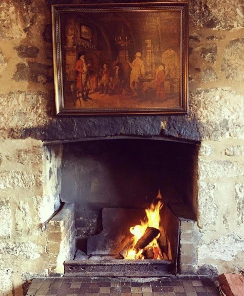 Caledonian Inn Роуб Екстериор снимка