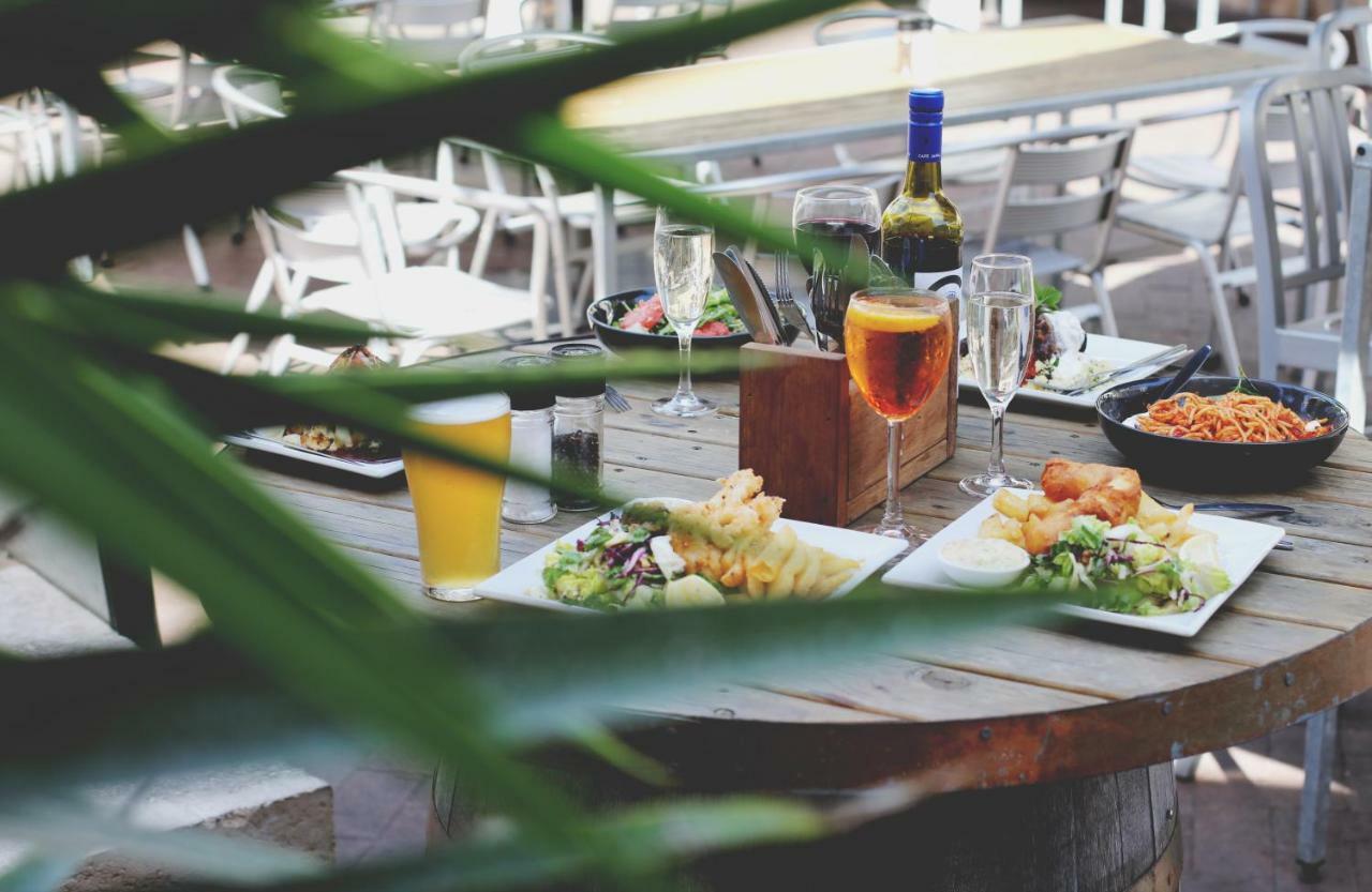 Caledonian Inn Роуб Екстериор снимка